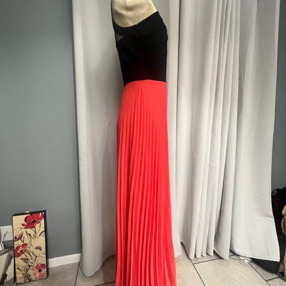 Chrystal doll maxi black /red dress size 5 crossed chest designs women’s girls - Picture 4 of 11